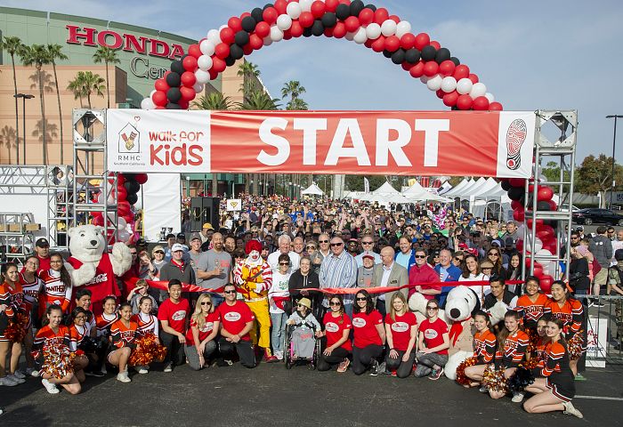 2017 Walk for Kids Starting Line
